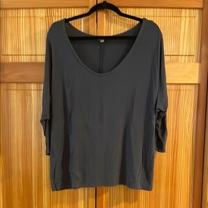 Banana Republic Dark Gray Relaxed Blouse with 3/4 Sleeves